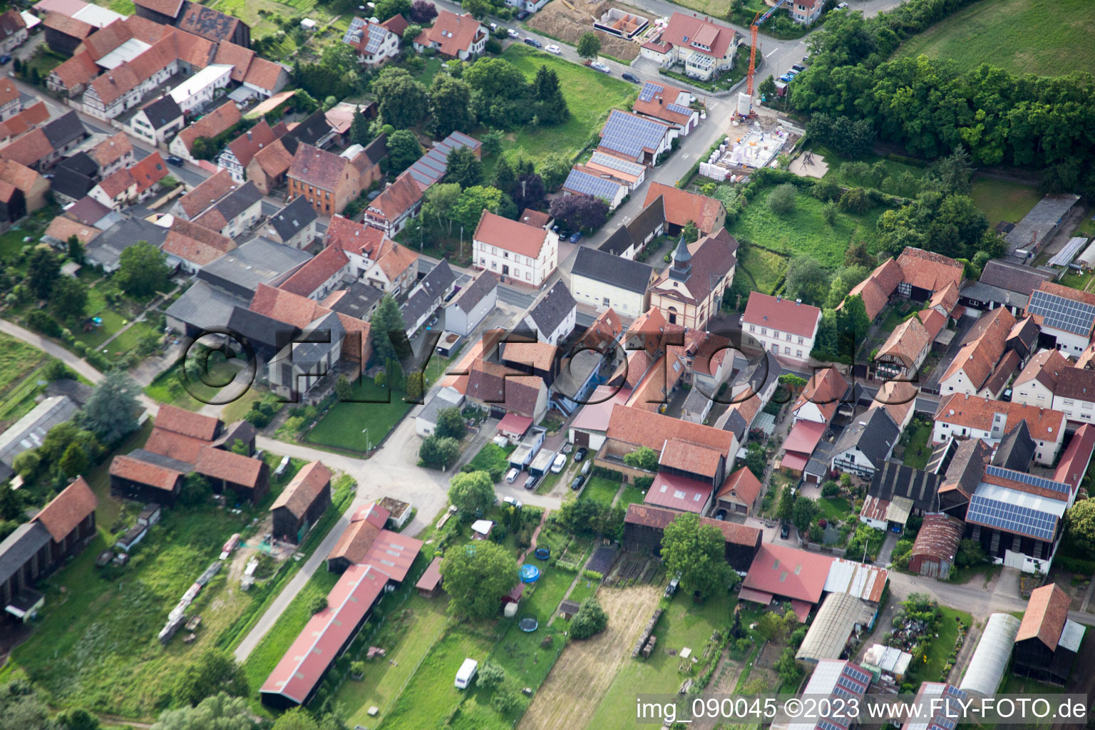 Herxheimweyher im Bundesland Rheinland-Pfalz, Deutschland aus der Drohnenperspektive