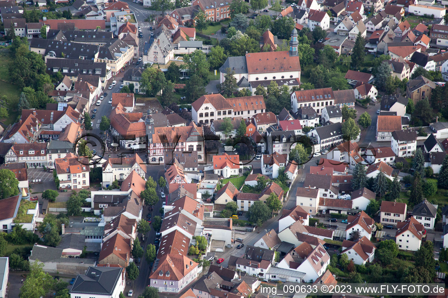 Lorsch im Bundesland Hessen, Deutschland von oben gesehen