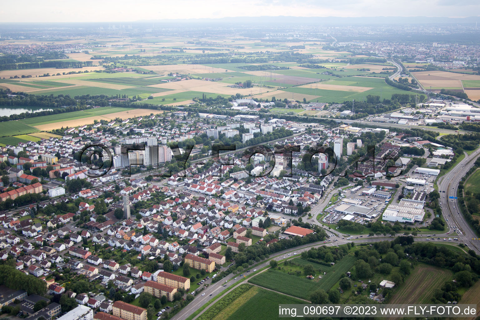 Weinheim im Bundesland Baden-Württemberg, Deutschland vom Flugzeug aus