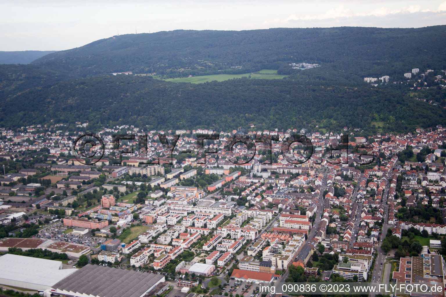 Schrägluftbild von Ortsteil Rohrbach in Heidelberg im Bundesland Baden-Württemberg, Deutschland