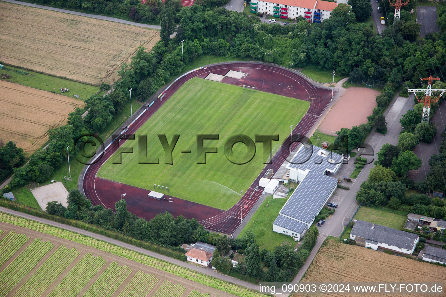 Luftbild von Eppelheim, Sportplatz im Bundesland Baden-Württemberg, Deutschland