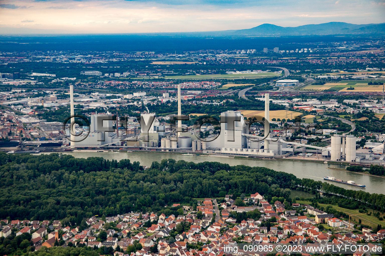 Luftbild von GKM im Ortsteil Neckarau in Mannheim im Bundesland Baden-Württemberg, Deutschland