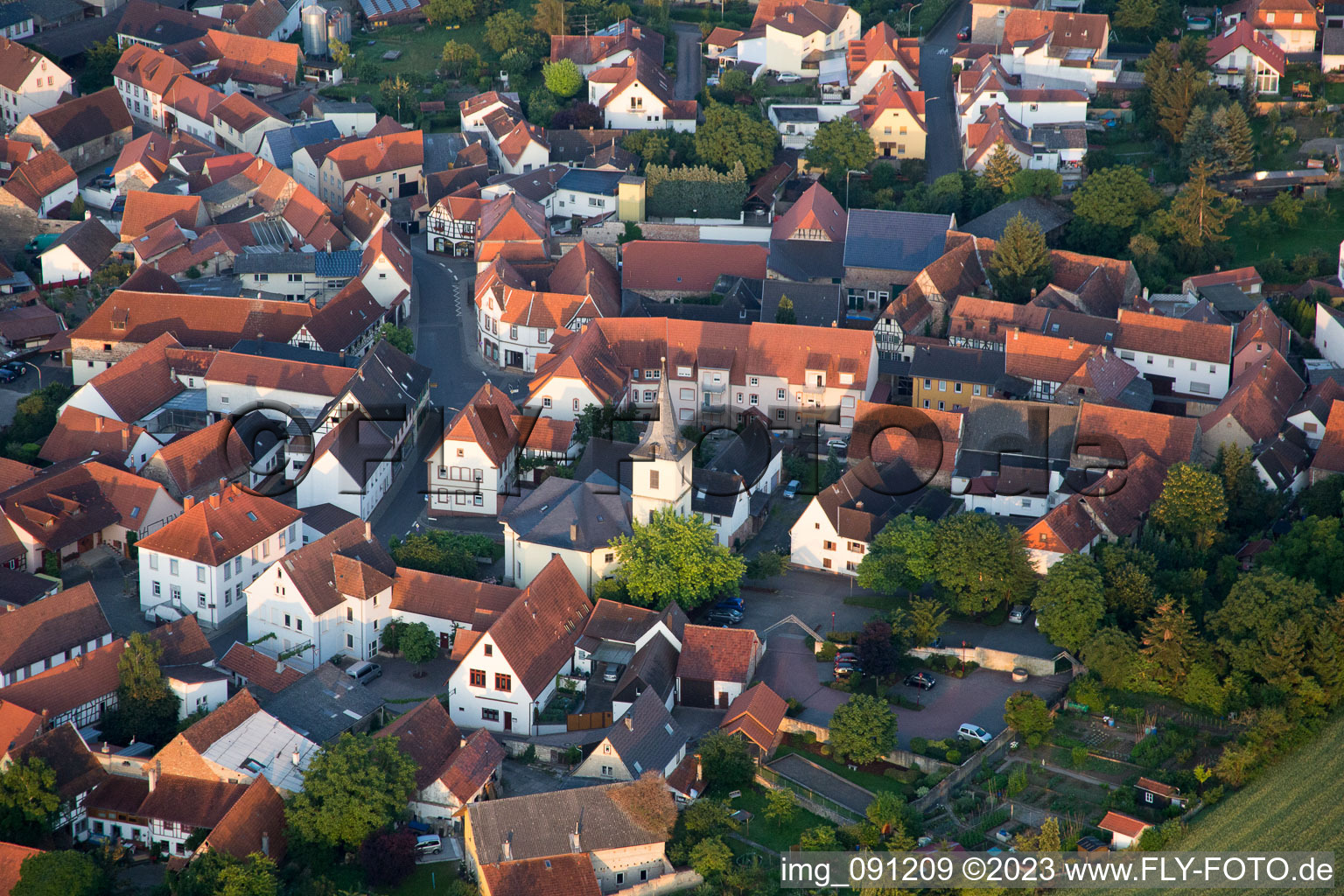 Luftbild von Kerzenheim im Bundesland Rheinland-Pfalz, Deutschland