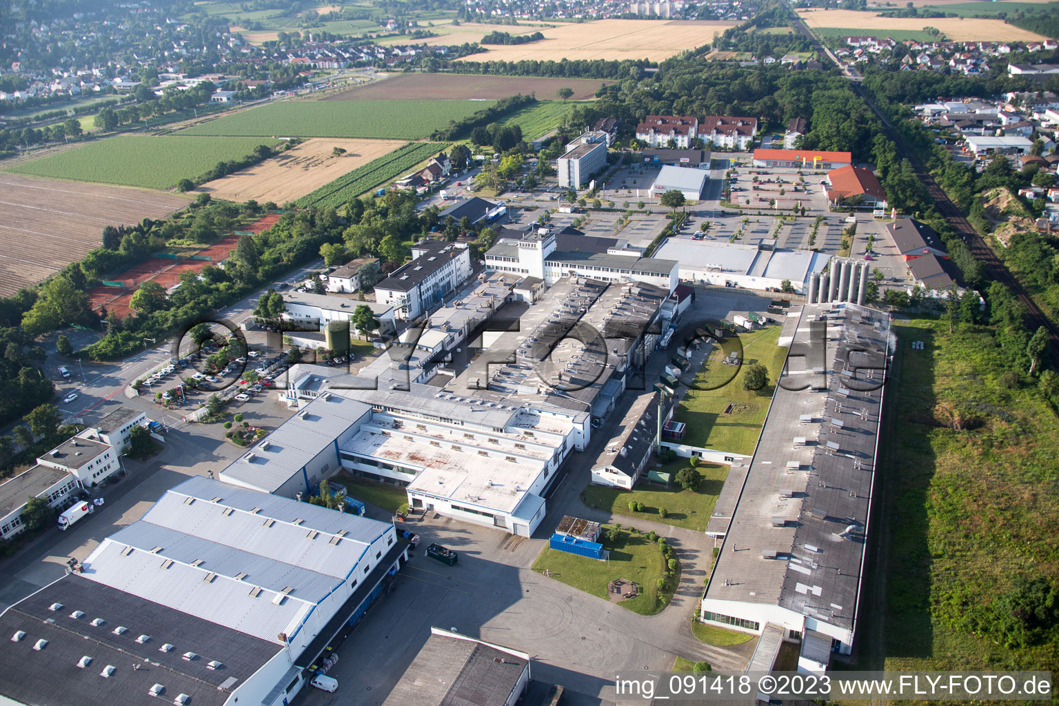 Alsbach-Hähnlein, Industriegebiet Sandwiese im Bundesland Hessen, Deutschland vom Flugzeug aus
