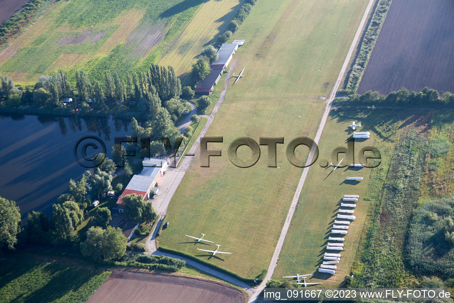 Luftbild von Dannstadt, Segelflugplatz in Dannstadt-Schauernheim im Bundesland Rheinland-Pfalz, Deutschland