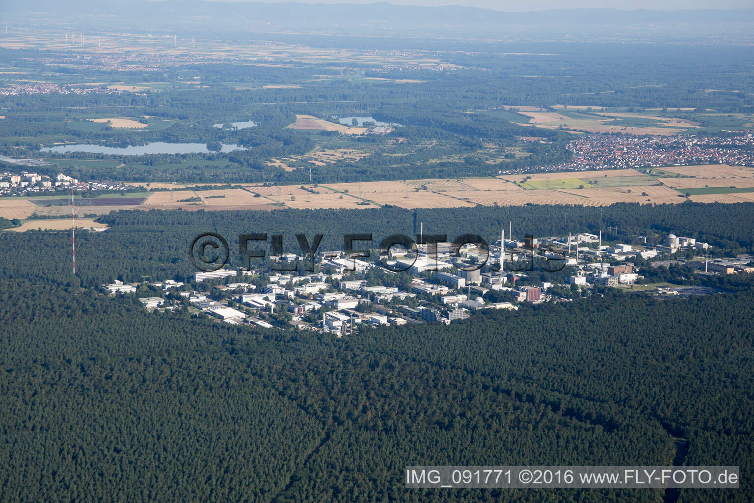 Luftbild von Leopoldshafen, KIT Nord in Eggenstein-Leopoldshafen im Bundesland Baden-Württemberg, Deutschland