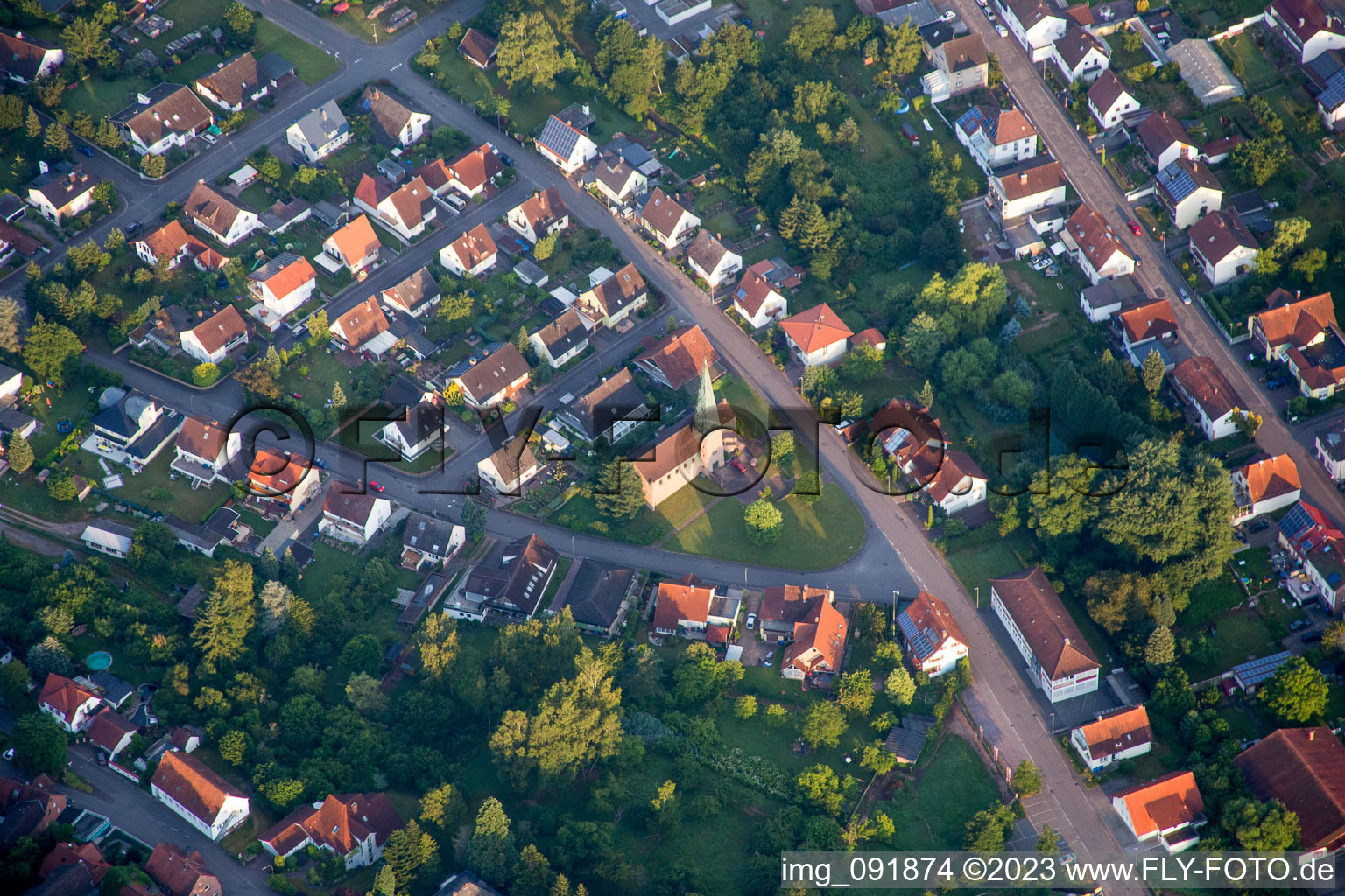 Drohnenbild von Hauenstein im Bundesland Rheinland-Pfalz, Deutschland