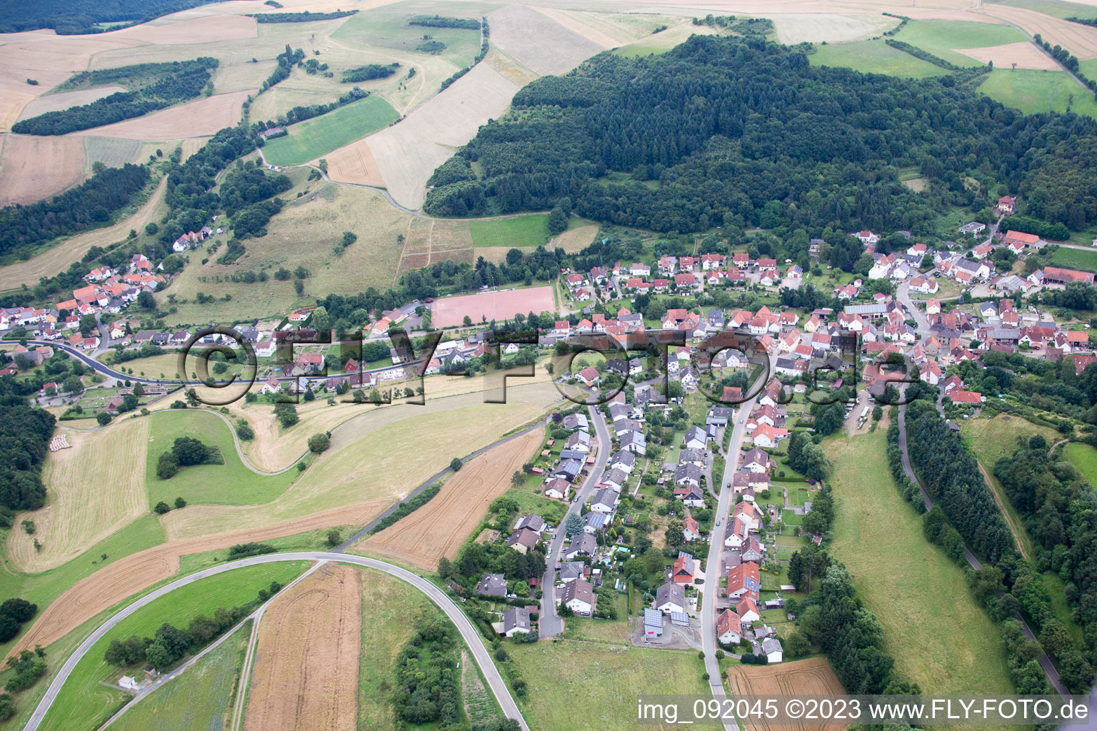 Luftbild von Hefersweiler im Bundesland Rheinland-Pfalz, Deutschland