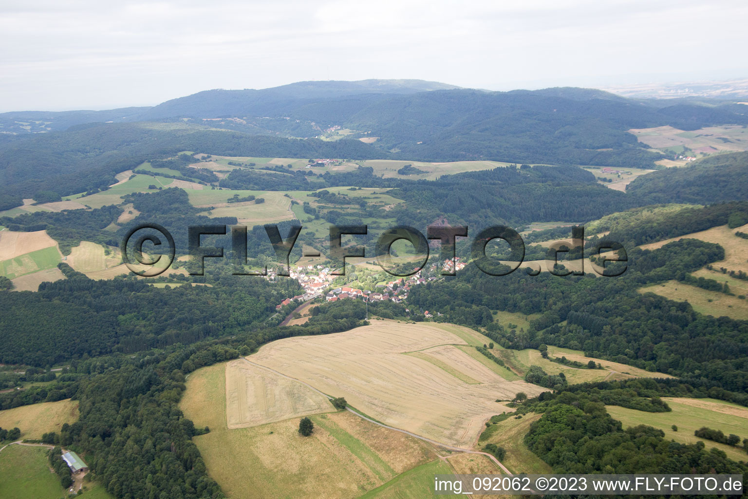 Luftbild von Schweisweiler im Bundesland Rheinland-Pfalz, Deutschland