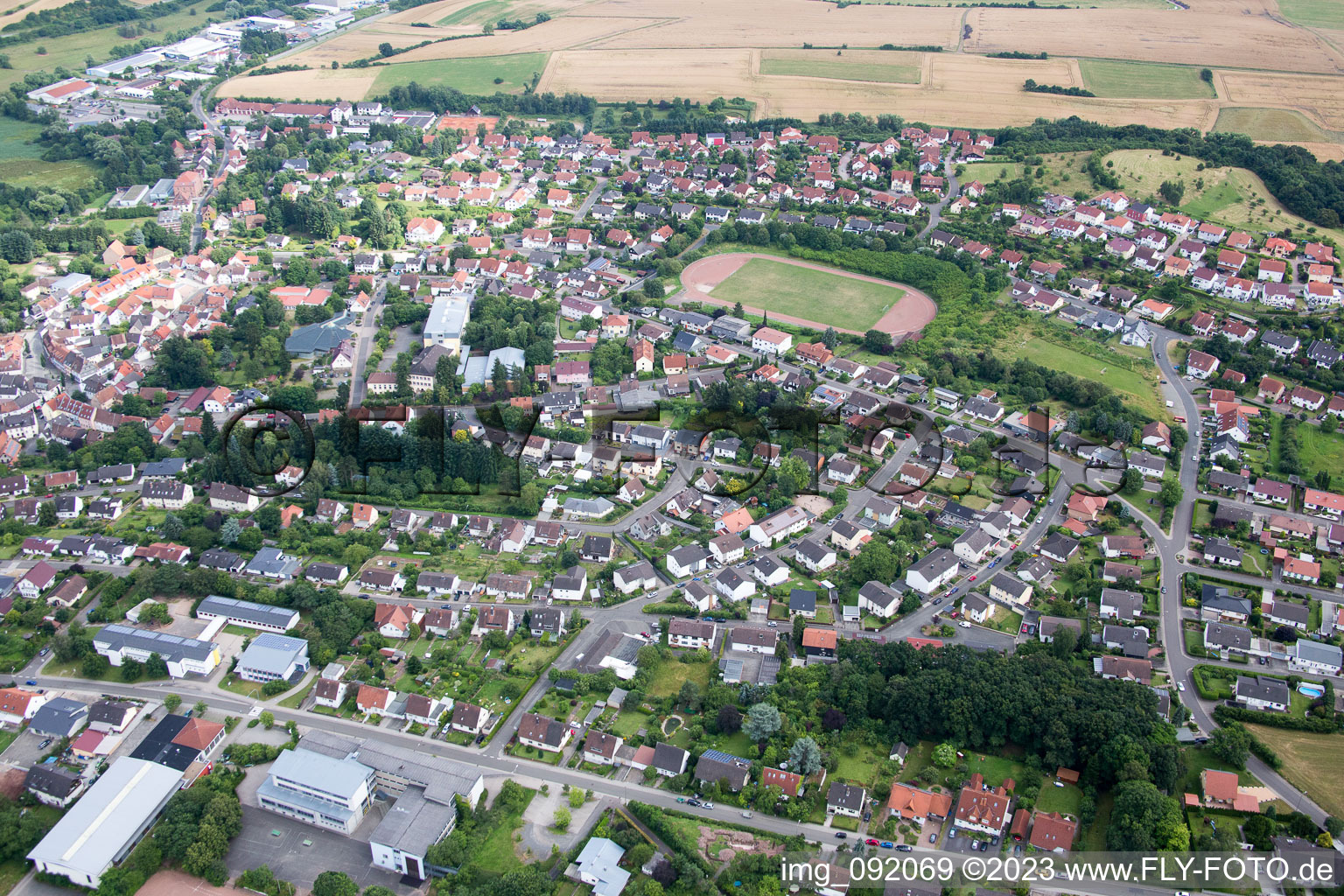 Winnweiler im Bundesland Rheinland-Pfalz, Deutschland aus der Luft