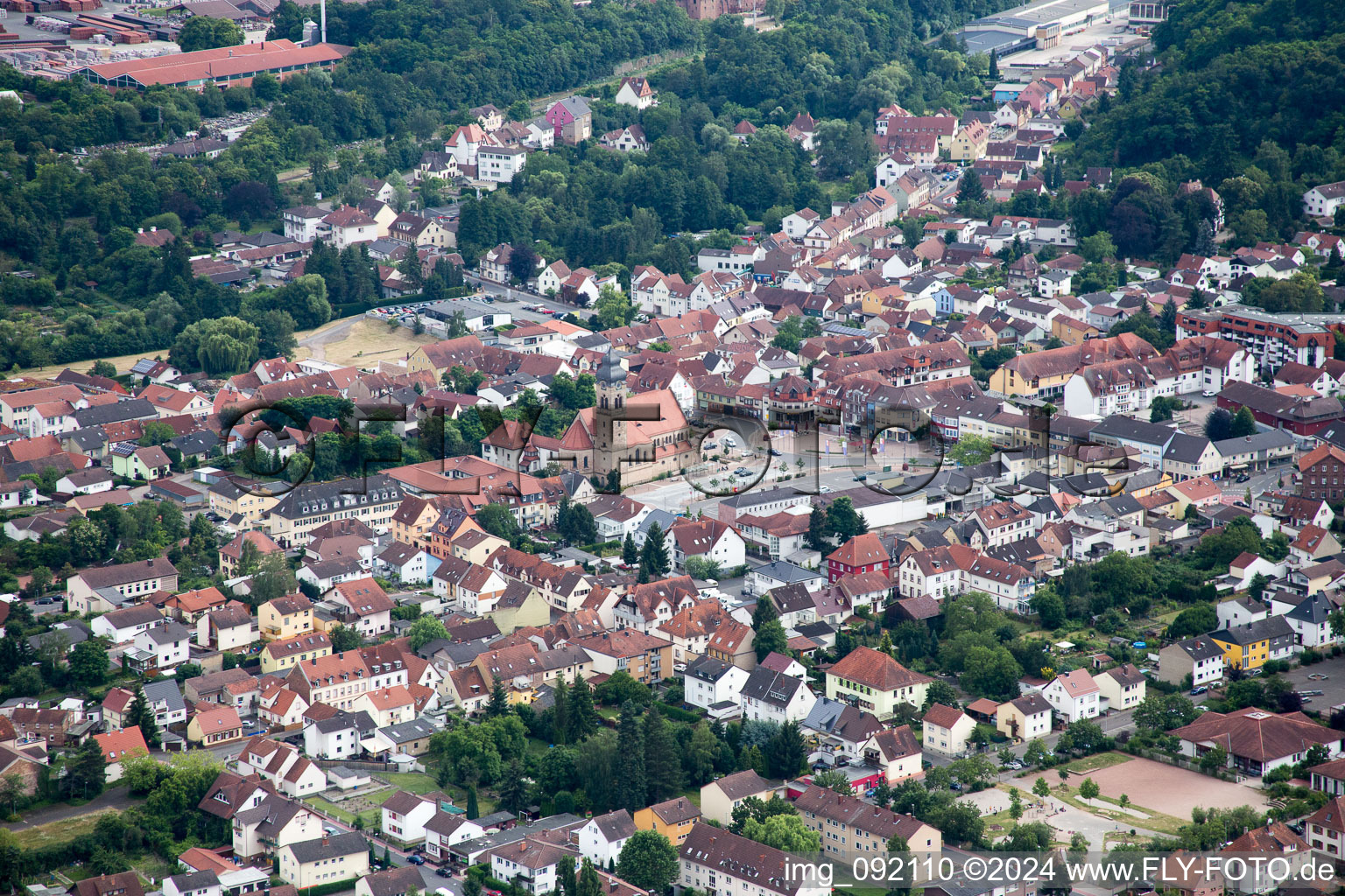 Eisenberg im Bundesland Rheinland-Pfalz, Deutschland aus der Luft betrachtet