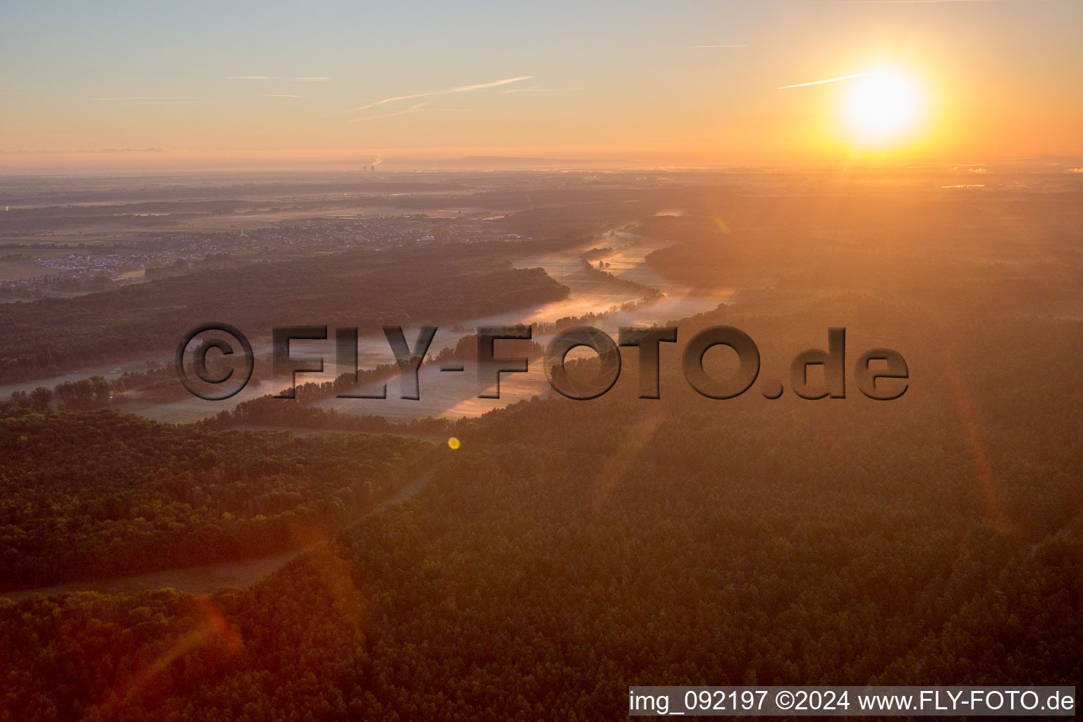 Otterbachtal bei Sonnenaufgang in Minfeld im Bundesland Rheinland-Pfalz, Deutschland