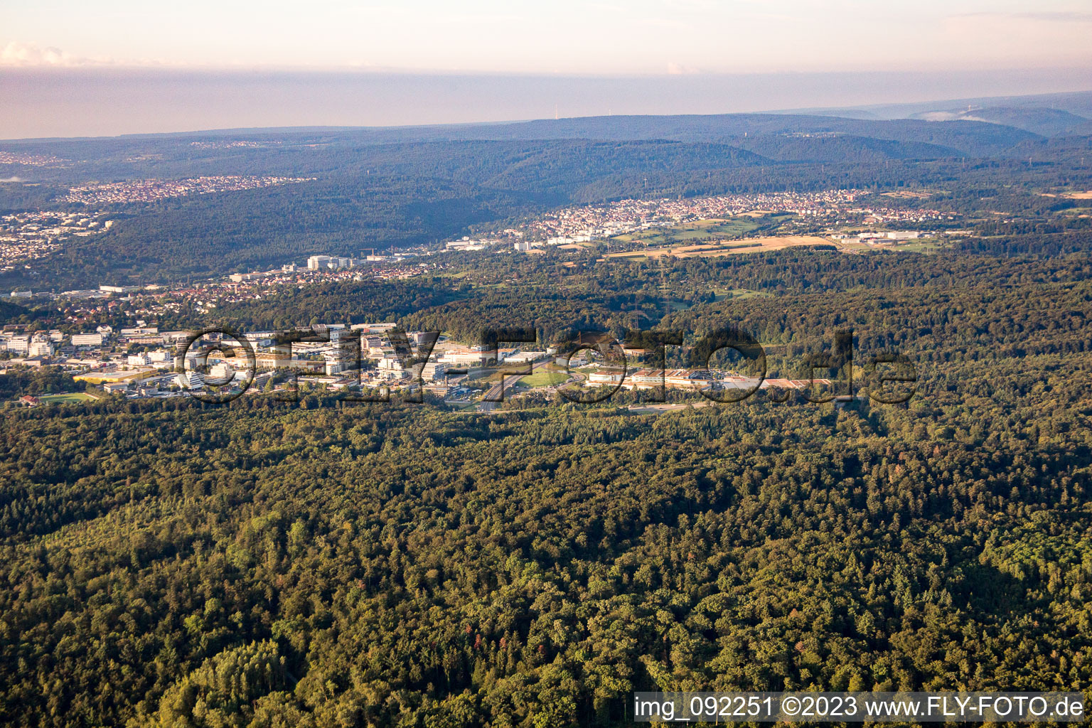 Luftbild von Pforzheim von Nordwesten im Bundesland Baden-Württemberg, Deutschland