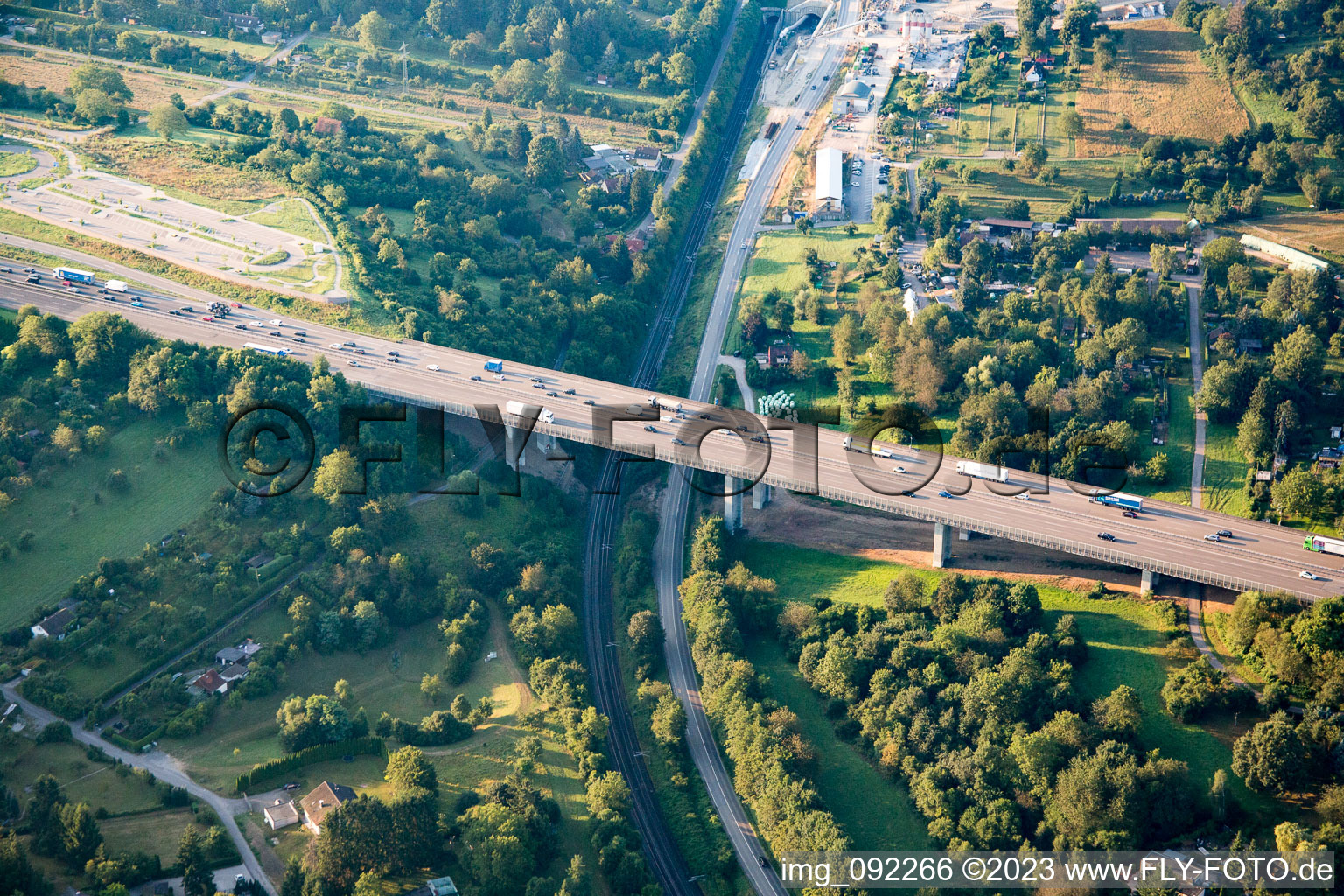 Luftbild von Pforzheim, Autobahnraststätte im Bundesland Baden-Württemberg, Deutschland