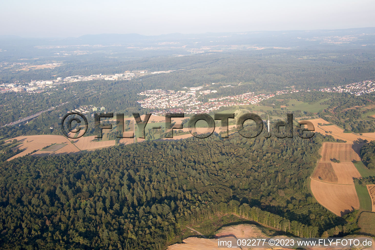 Ispringen im Bundesland Baden-Württemberg, Deutschland aus der Drohnenperspektive