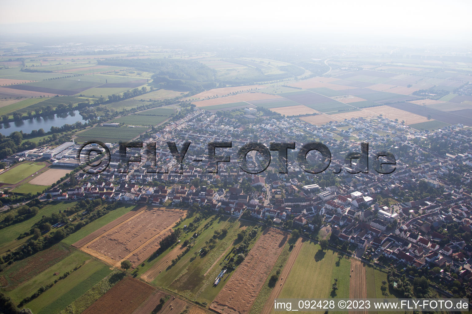 Luftaufnahme von Altlußheim im Bundesland Baden-Württemberg, Deutschland