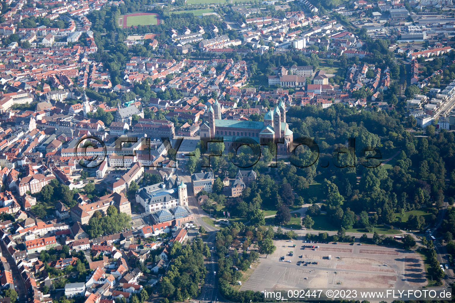 Speyer, Dom im Bundesland Rheinland-Pfalz, Deutschland aus der Luft