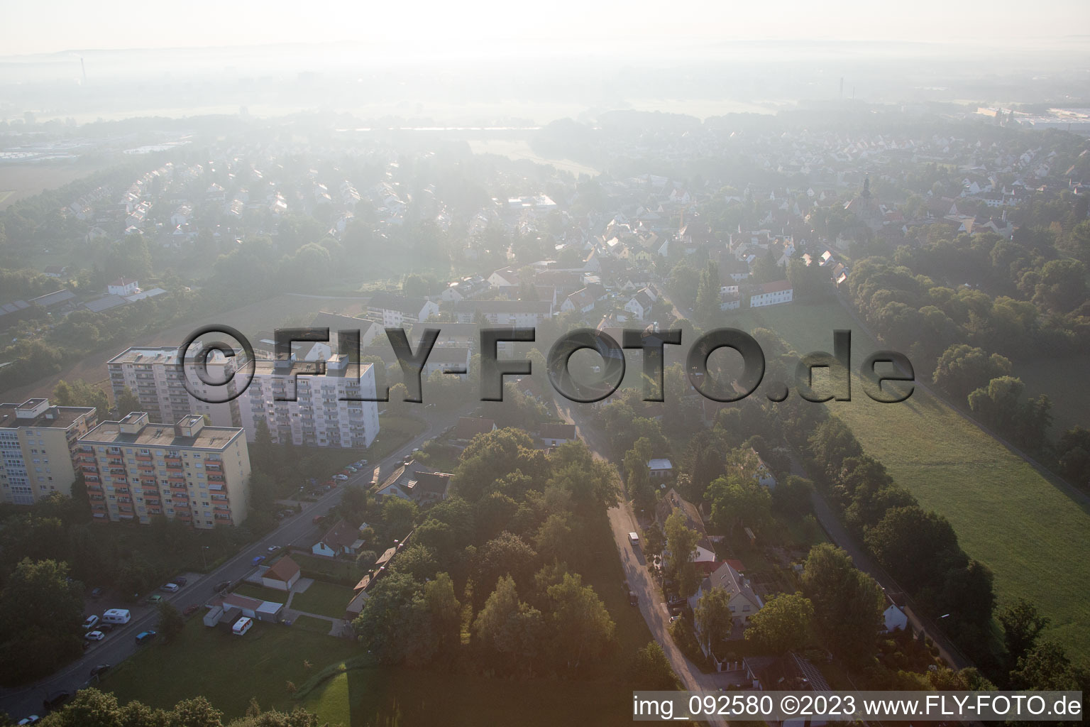 Luftbild von Frauenaurach im Bundesland Bayern, Deutschland