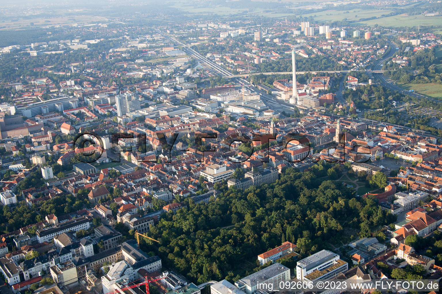 Erlangen Altstadt im Bundesland Bayern, Deutschland aus der Luft