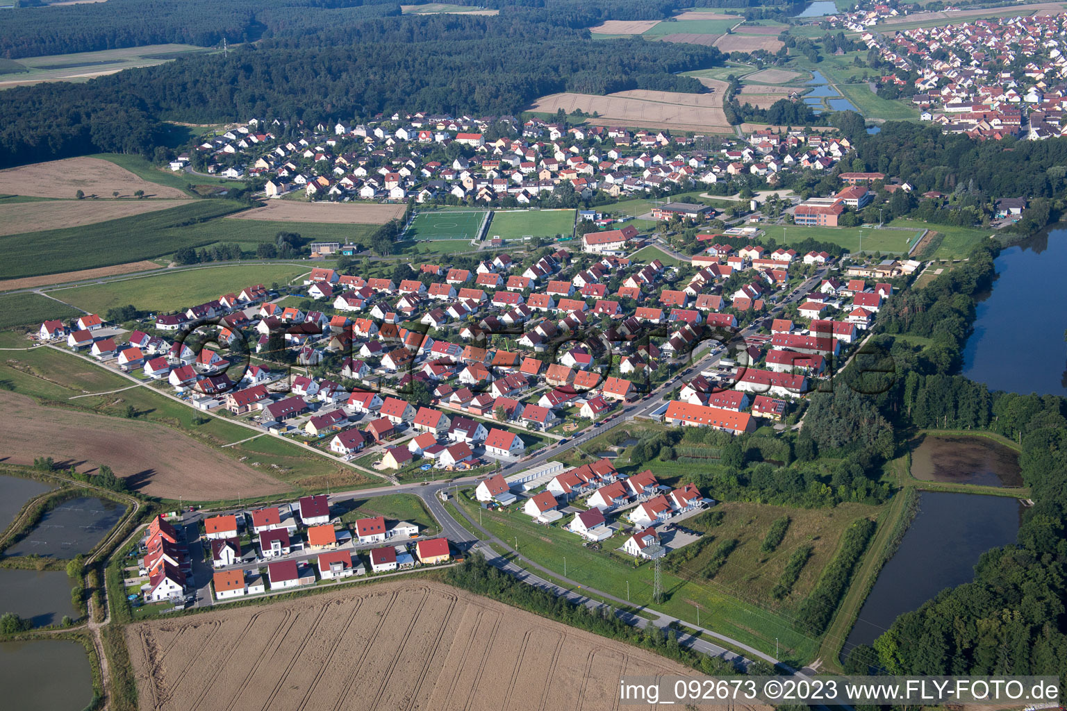 Luftbild von Weisendorf im Bundesland Bayern, Deutschland