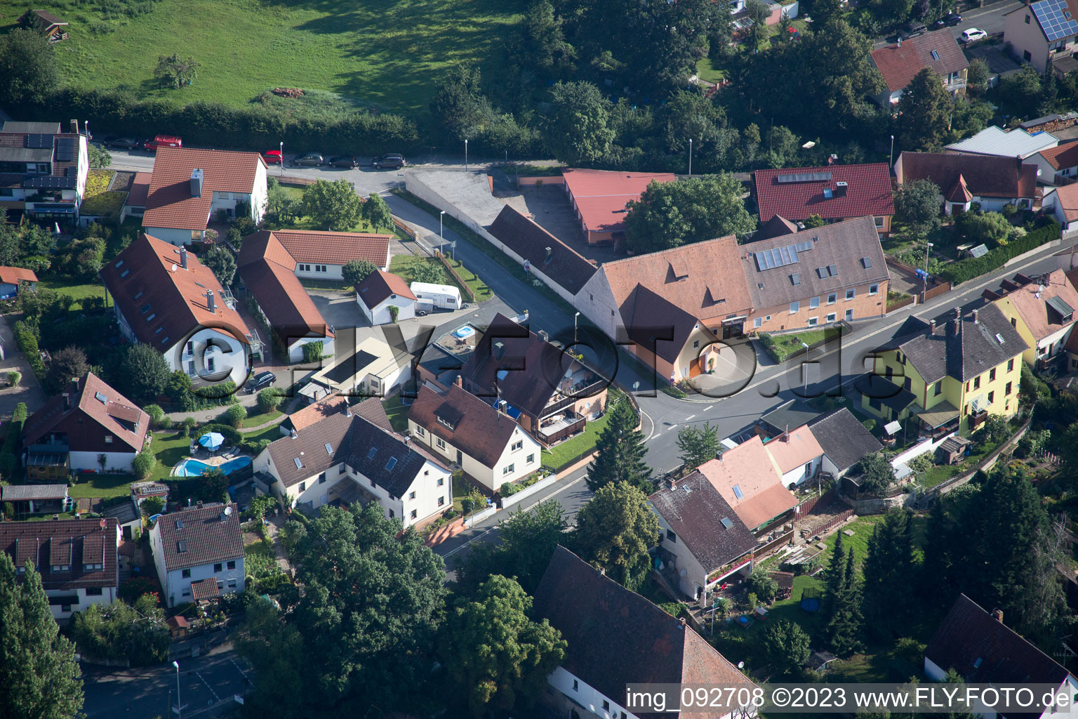 Luftbild von Frauenaurach im Bundesland Bayern, Deutschland