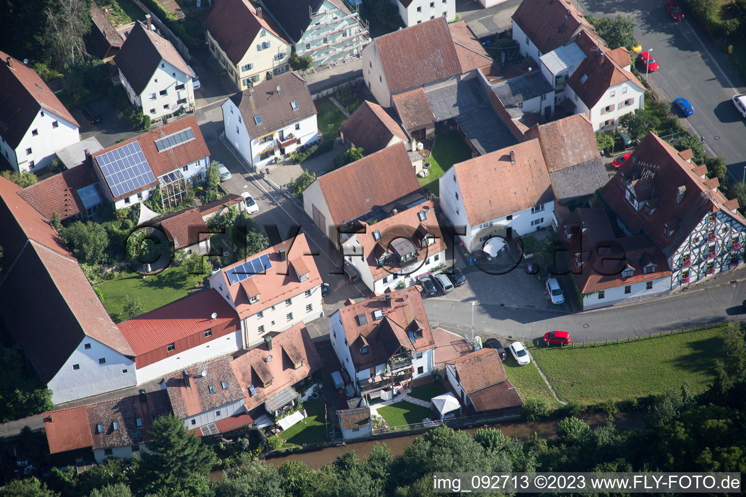 Frauenaurach im Bundesland Bayern, Deutschland von oben gesehen