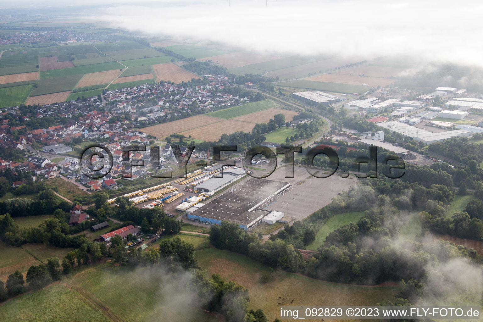 Rohrbach im Bundesland Rheinland-Pfalz, Deutschland von einer Drohne aus