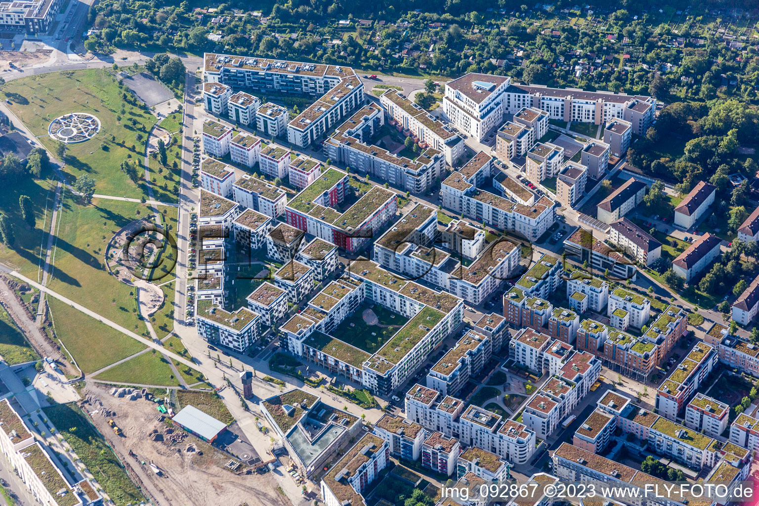 Luftaufnahme von Citypark im Ortsteil Südstadt in Karlsruhe im Bundesland Baden-Württemberg, Deutschland