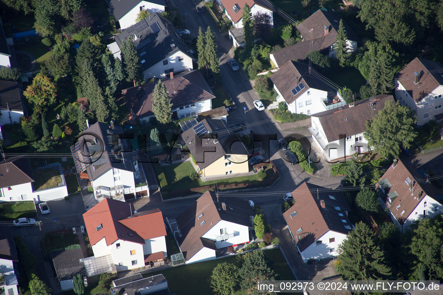 Luftaufnahme von Siedlungsgebiet im Ortsteil Wolfartsweier in Karlsruhe im Bundesland Baden-Württemberg, Deutschland