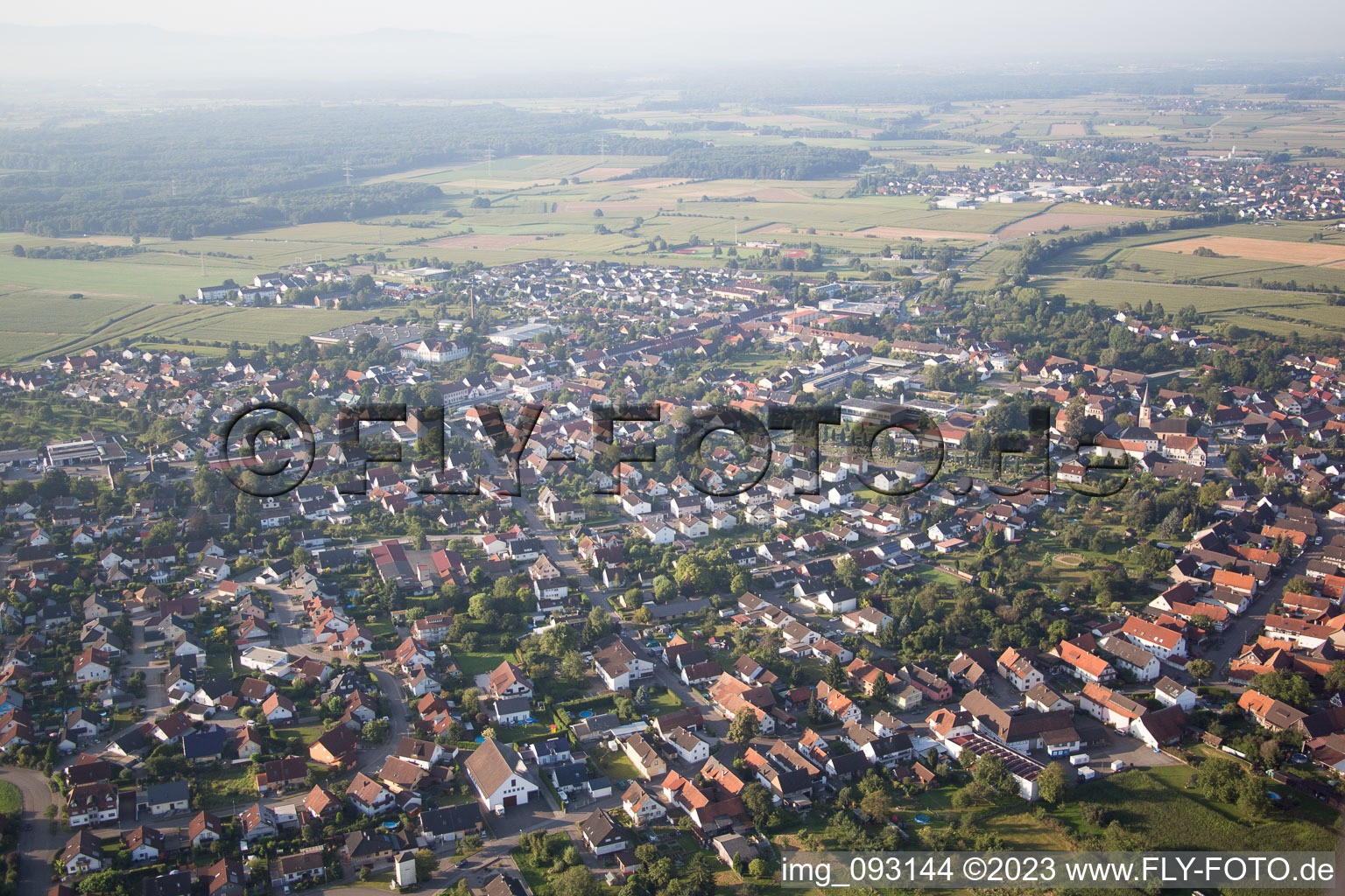 Drohnenaufname von Ortsteil Freistett in Rheinau im Bundesland Baden-Württemberg, Deutschland