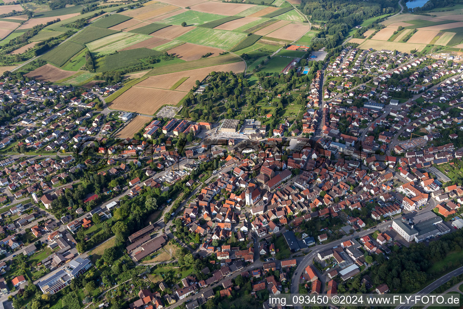 Knittlingen im Bundesland Baden-Württemberg, Deutschland von oben