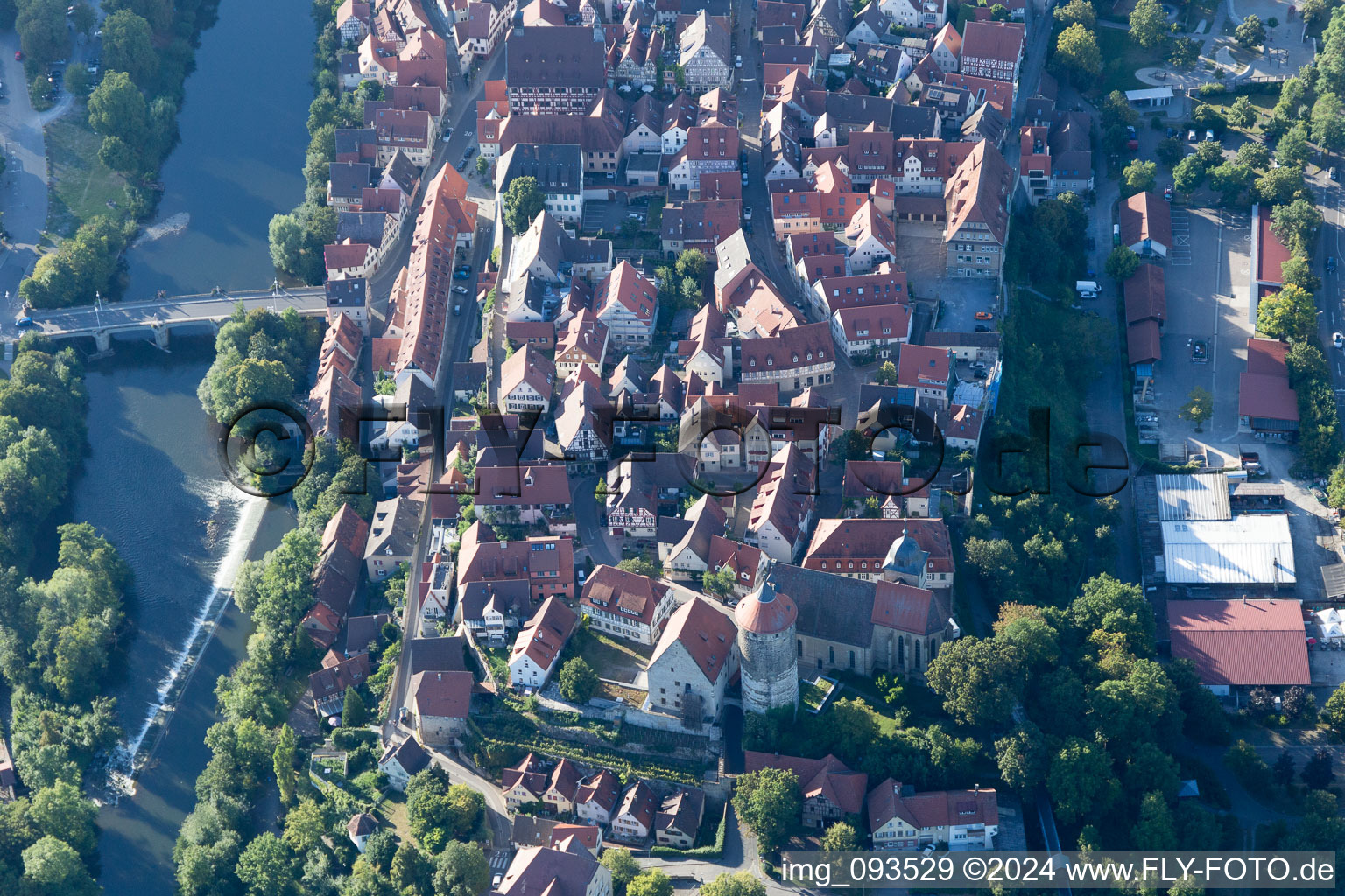 Besigheim im Bundesland Baden-Württemberg, Deutschland von der Drohne aus gesehen