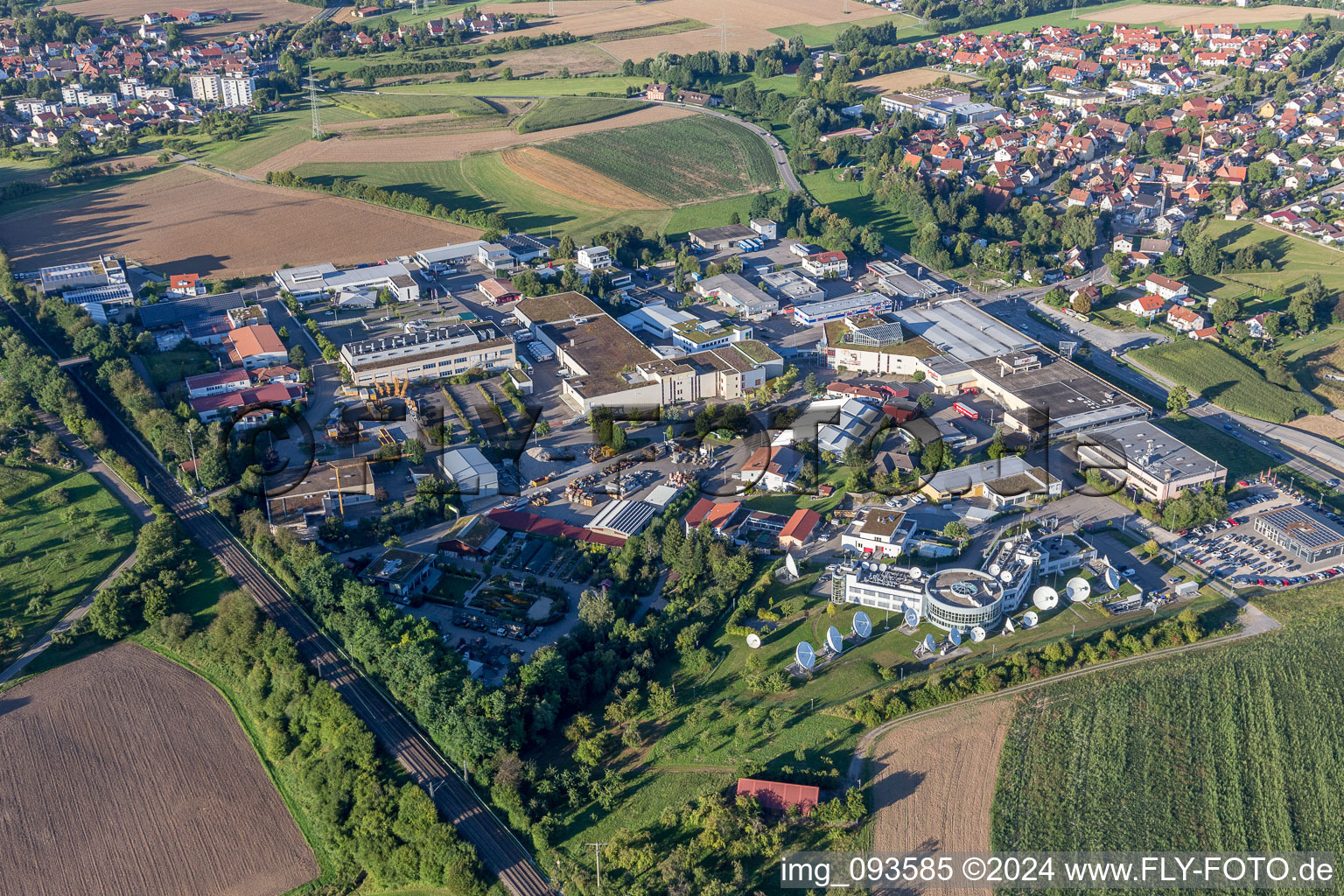 Gewerbegebiet und Firmenansiedlung Donaustraße in Waldrems in Backnang im Bundesland Baden-Württemberg, Deutschland