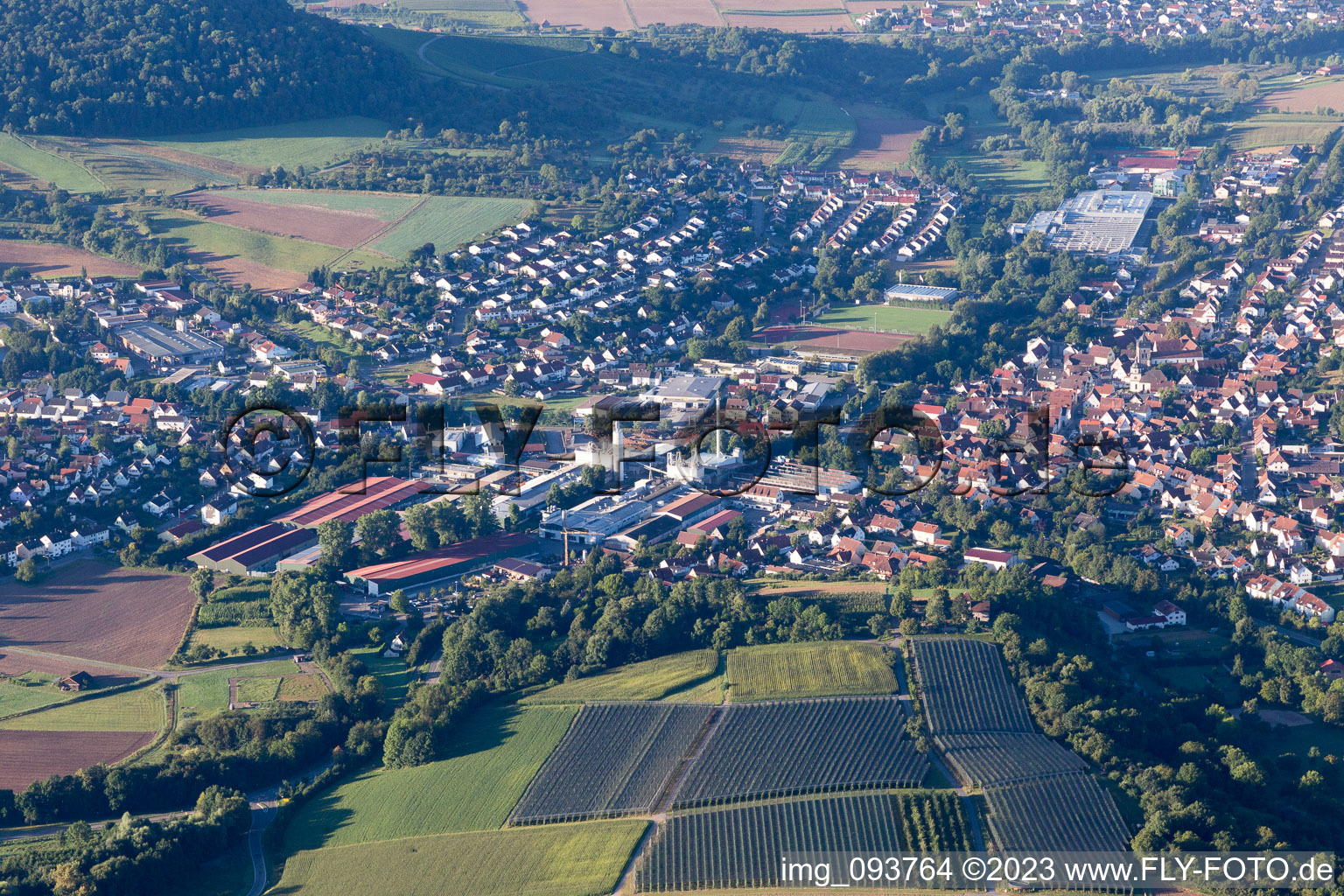 Beilstein im Bundesland Baden-Württemberg, Deutschland von oben gesehen