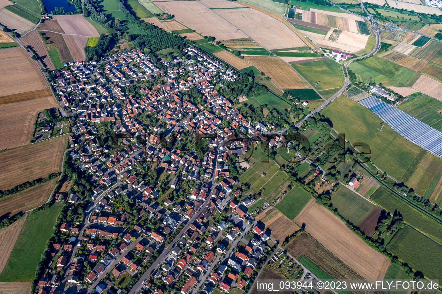 Ortsteil Staffort in Stutensee im Bundesland Baden-Württemberg, Deutschland aus der Luft