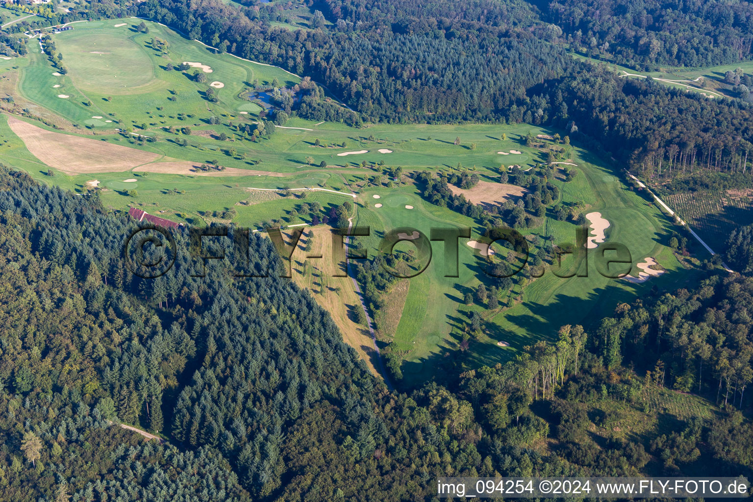 Luftbild von Orsingen-Nenzingen, Schloss Langenstein, Golfplatz Der Country Club im Bundesland Baden-Württemberg, Deutschland