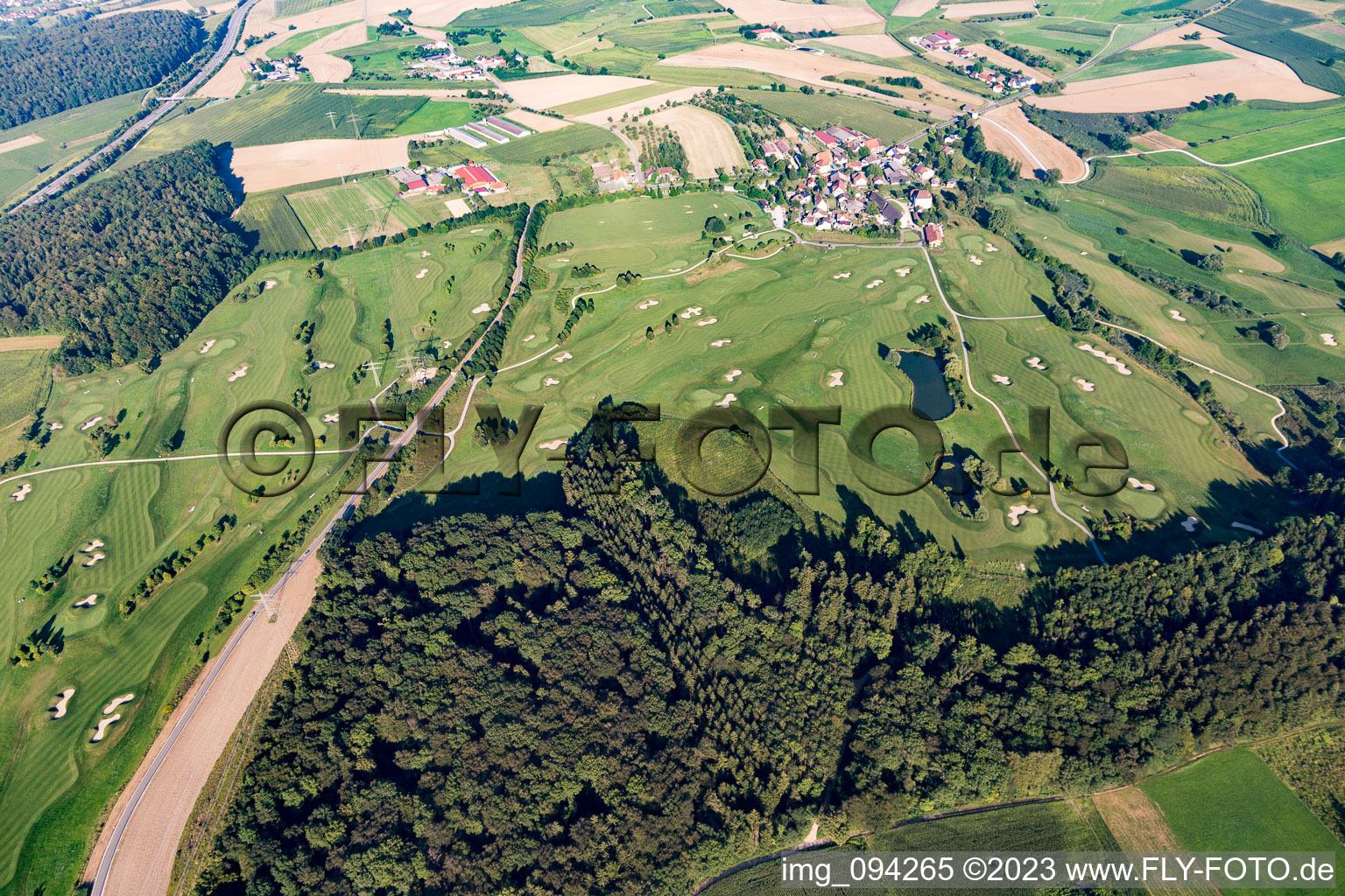Luftbild von Gelände des Golfplatz GOLFPLATZ STEISSLINGEN GMBH in Steißlingen im Bundesland Baden-Württemberg, Deutschland