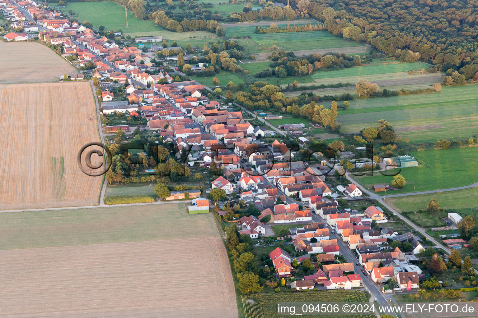 Kandel, Saarstr im Bundesland Rheinland-Pfalz, Deutschland von oben