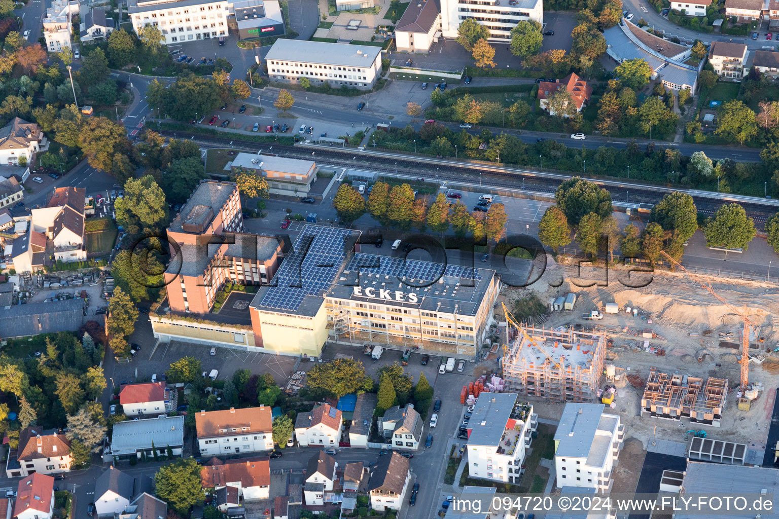 Nieder-Olm im Bundesland Rheinland-Pfalz, Deutschland von oben gesehen