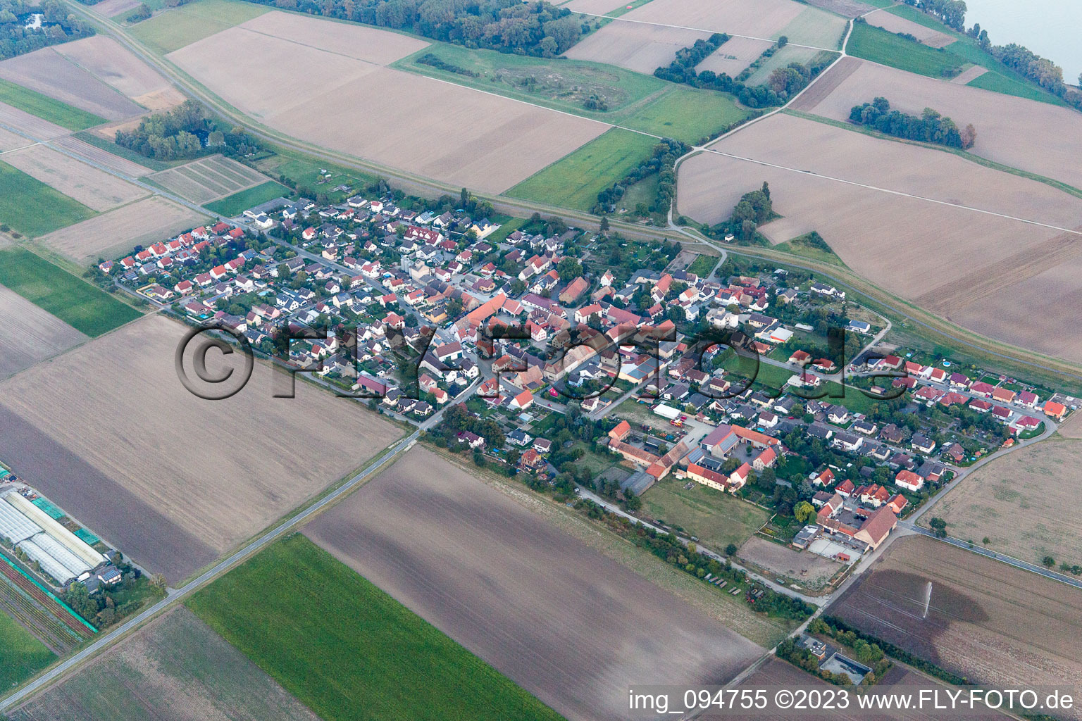 Ortsteil Ibersheim in Worms im Bundesland Rheinland-Pfalz, Deutschland aus der Luft