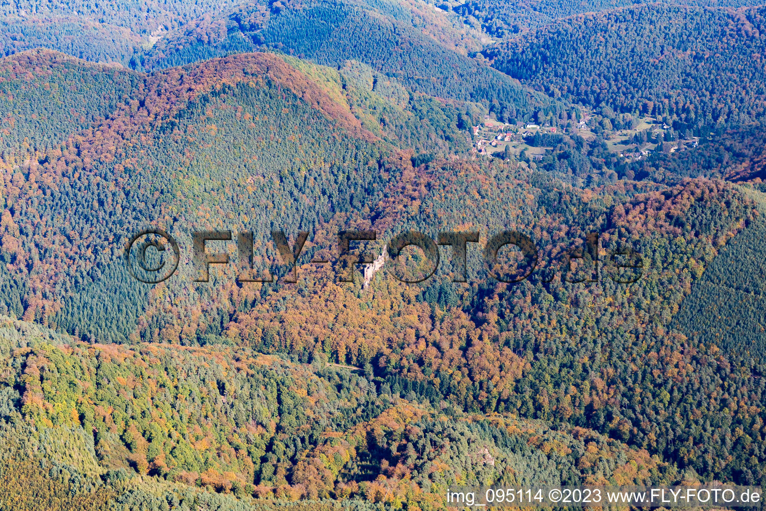 Dambach im Bundesland Bas-Rhin, Frankreich aus der Luft betrachtet