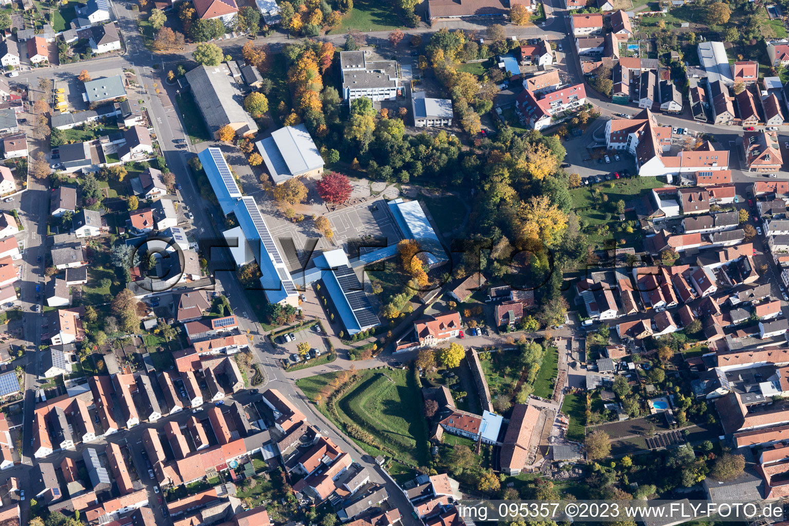 Drohnenbild von Bellheim im Bundesland Rheinland-Pfalz, Deutschland