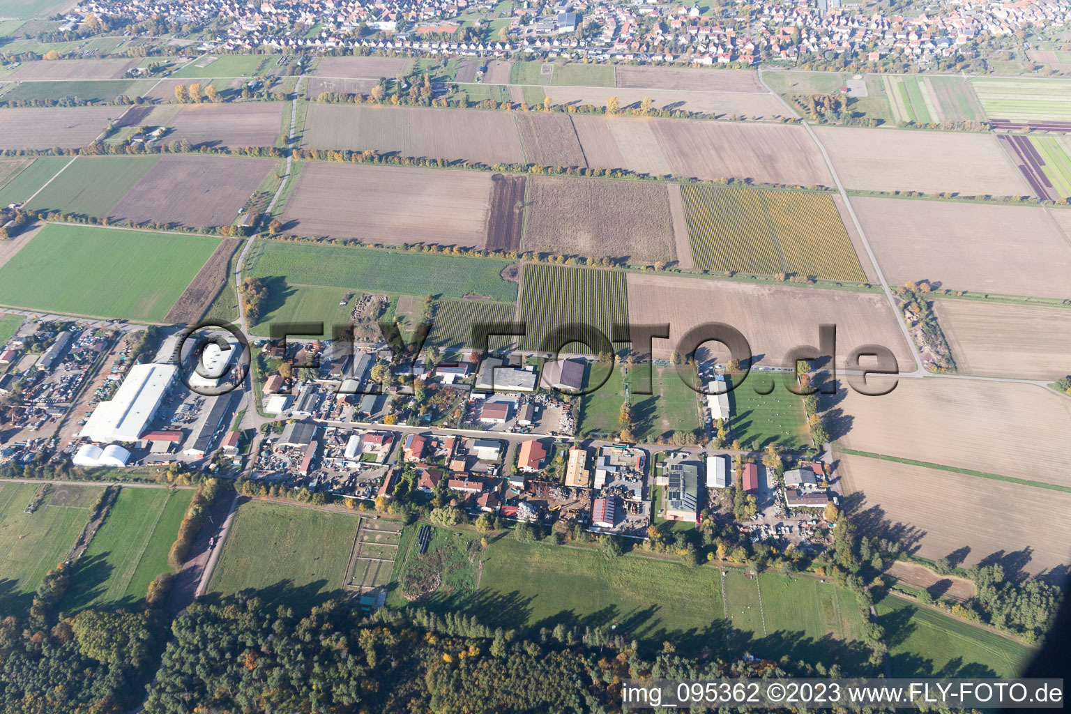 Lustadt im Bundesland Rheinland-Pfalz, Deutschland aus der Luft betrachtet