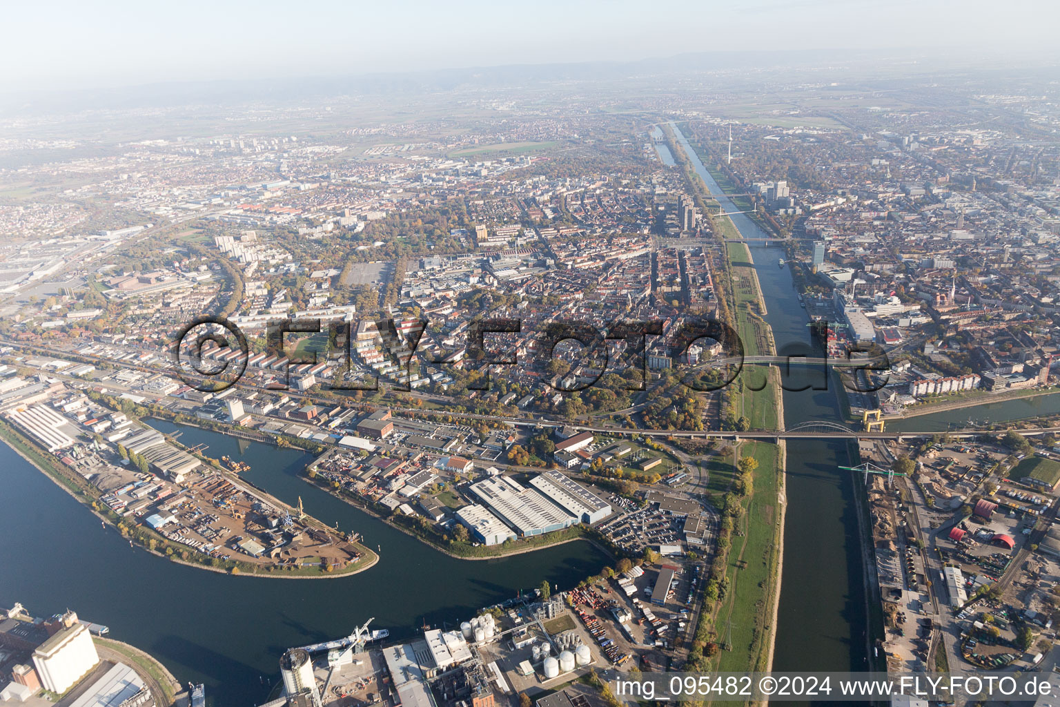 Ortsteil Neckarstadt-West in Mannheim im Bundesland Baden-Württemberg, Deutschland