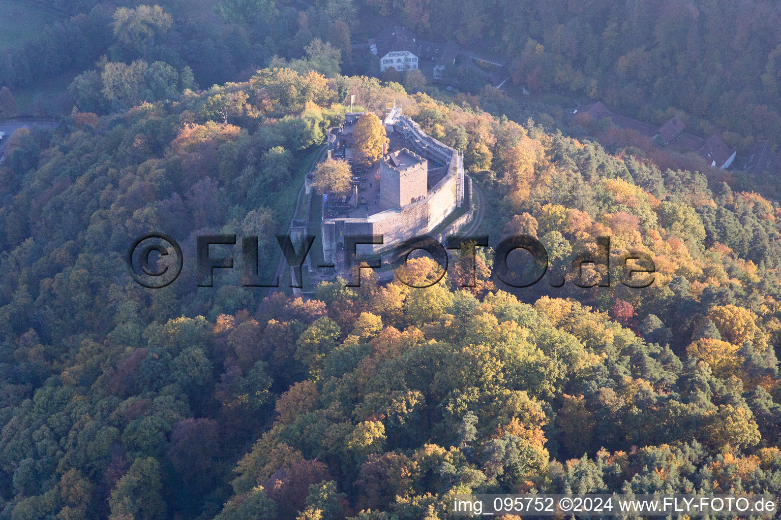 Klingenmünster im Bundesland Rheinland-Pfalz, Deutschland vom Flugzeug aus