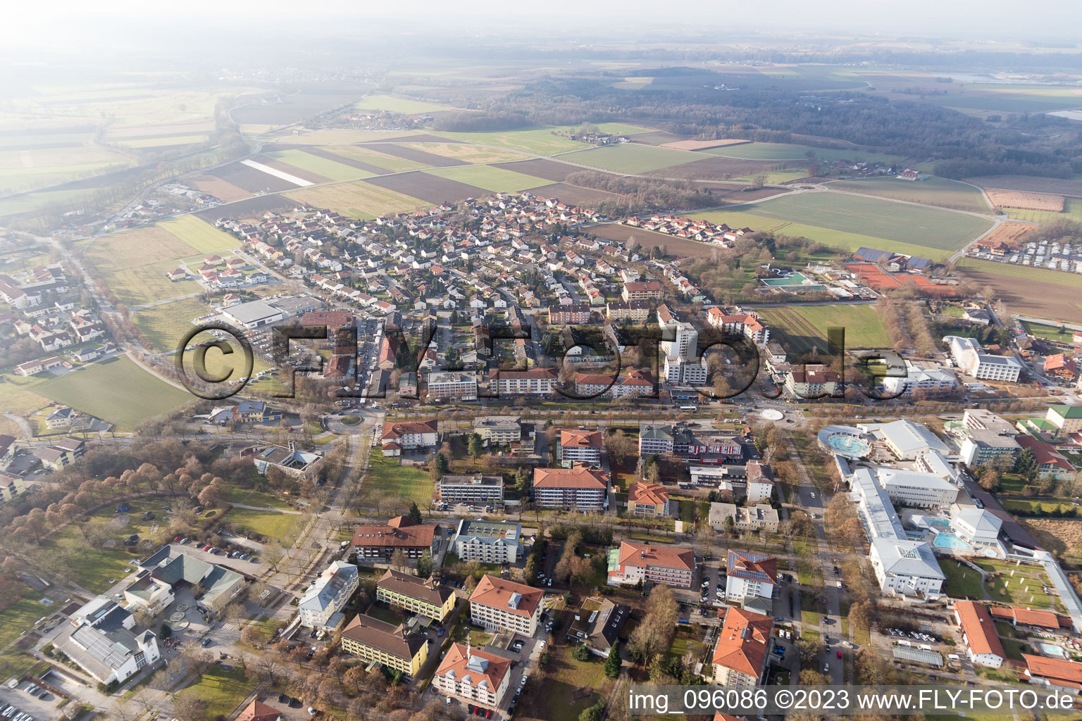 Drohnenbild von Bad Füssing im Bundesland Bayern, Deutschland