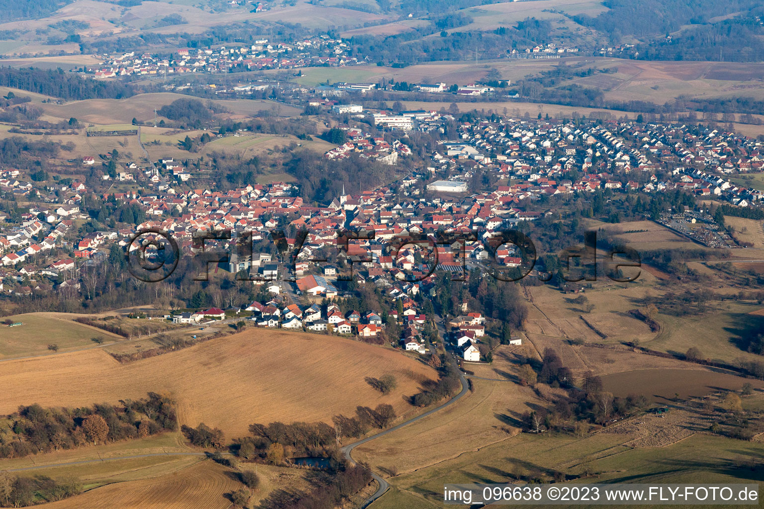 Luftbild von Fränkisch-Crumbach im Bundesland Hessen, Deutschland