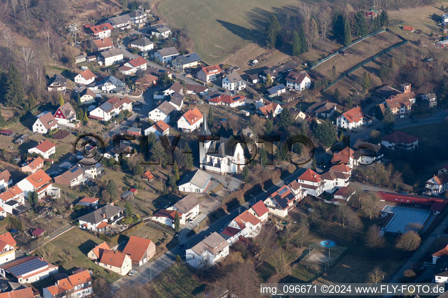 Luftbild von Dorf - Ansicht am Rande von landwirtschaftlichen Feldern und Nutzflächen im Ortsteil Hammelbach in Grasellenbach im Bundesland Hessen, Deutschland