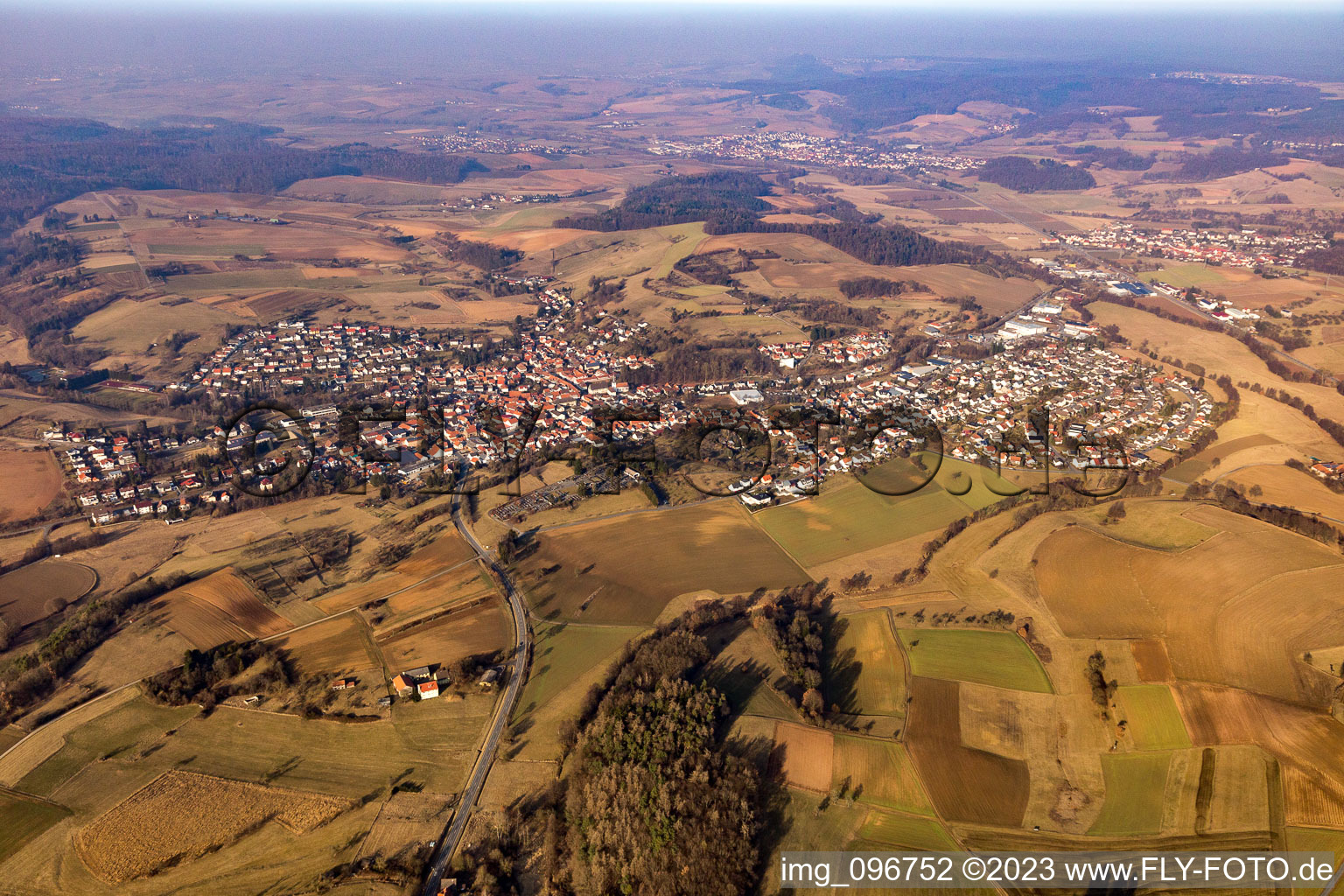Luftaufnahme von Fränkisch-Crumbach im Bundesland Hessen, Deutschland