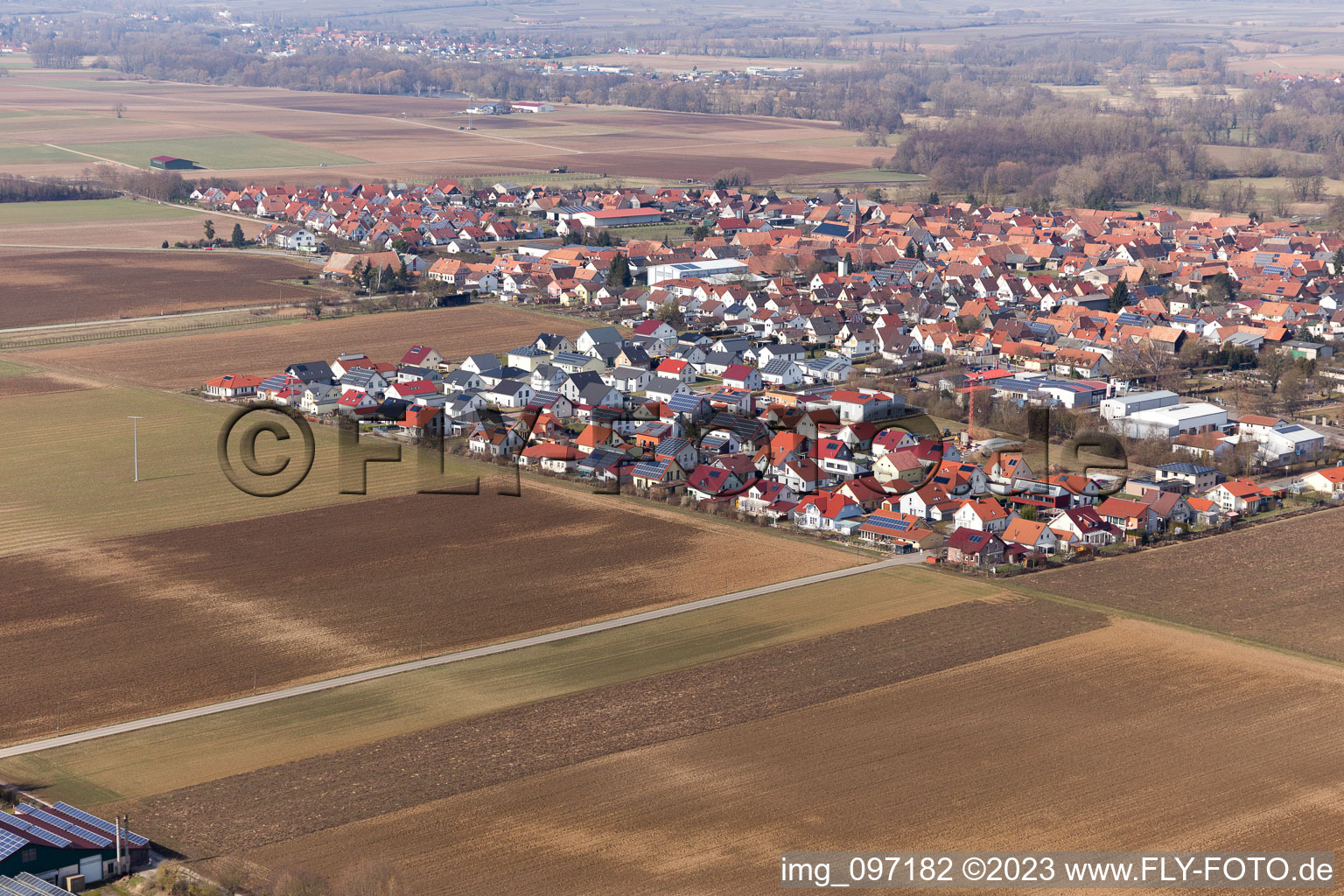 Luftbild von Steinweiler im Bundesland Rheinland-Pfalz, Deutschland